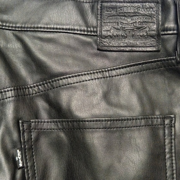 LEVIS Pants Womens‎ 12 70s High Flare W32 L32 Black Faux Leather Retro Wide Leg - Picture 3 of 9